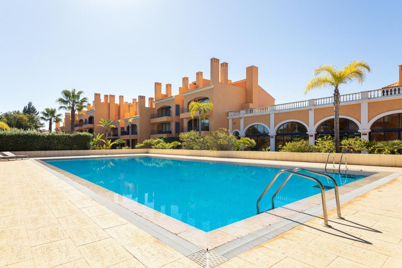 Al - Apartamento Vila Sol F5 E Vilamoura Luaran gambar